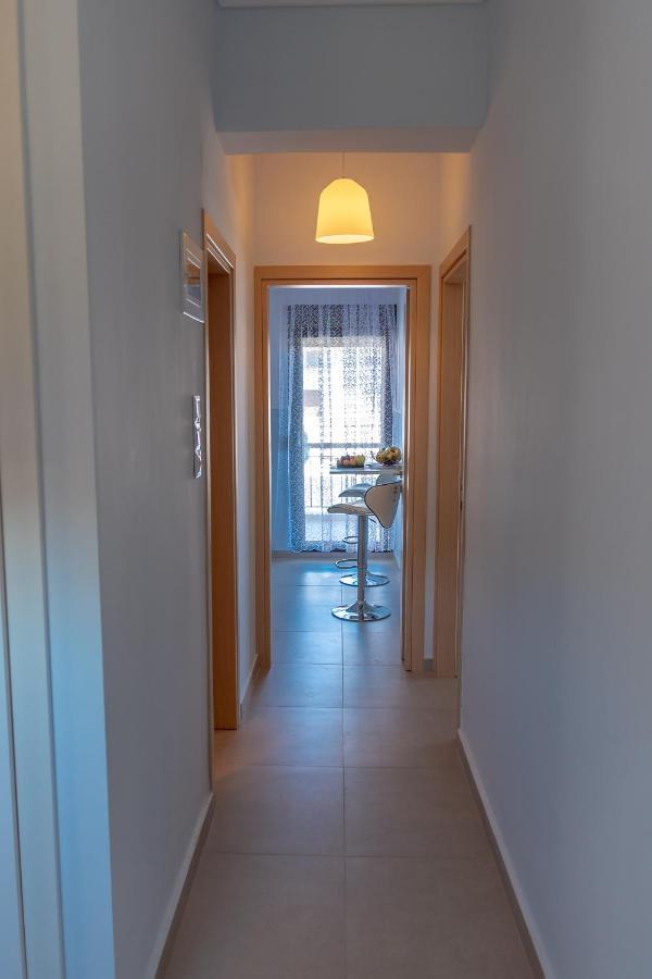 Dimi Seafront Apartment By Rentals Pro Services - Nea Moudania Esterno foto