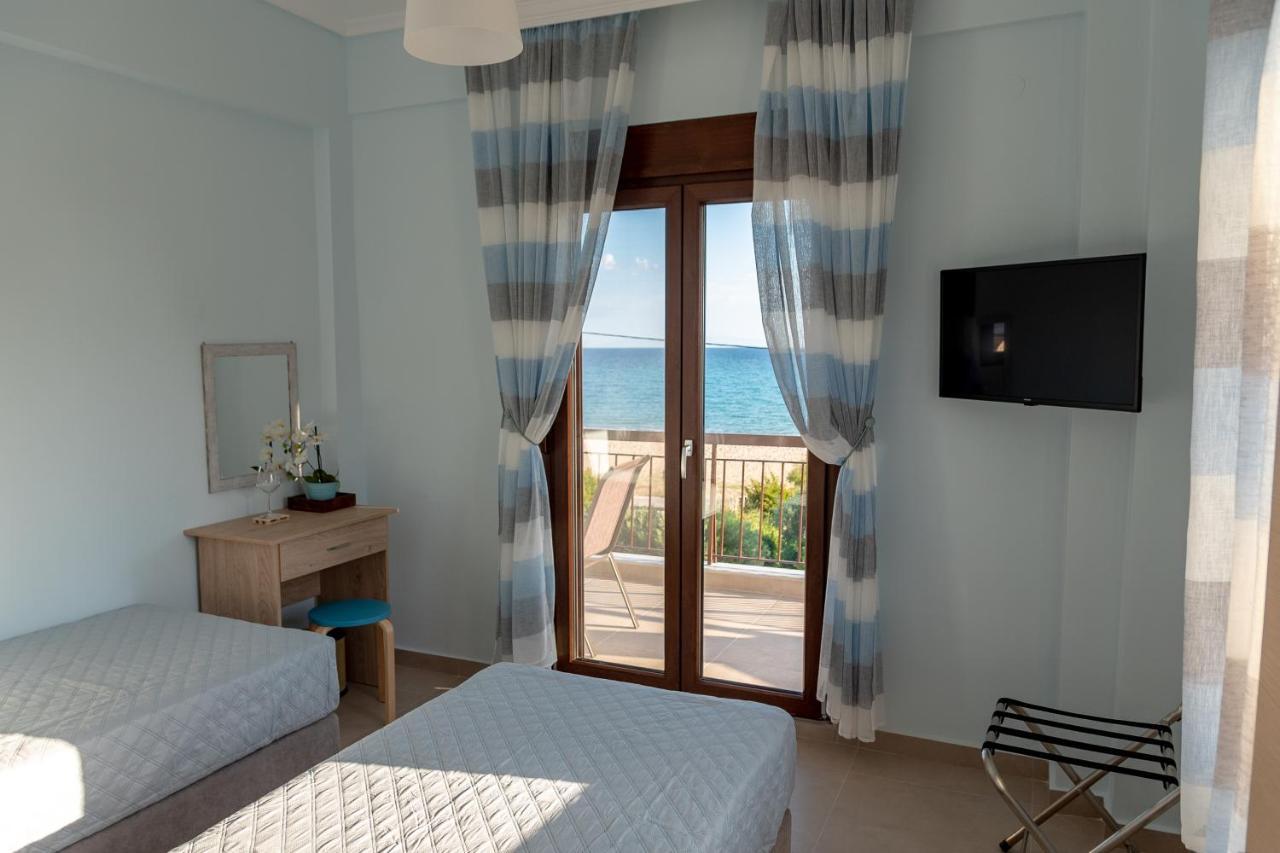 Dimi Seafront Apartment By Rentals Pro Services - Nea Moudania Esterno foto